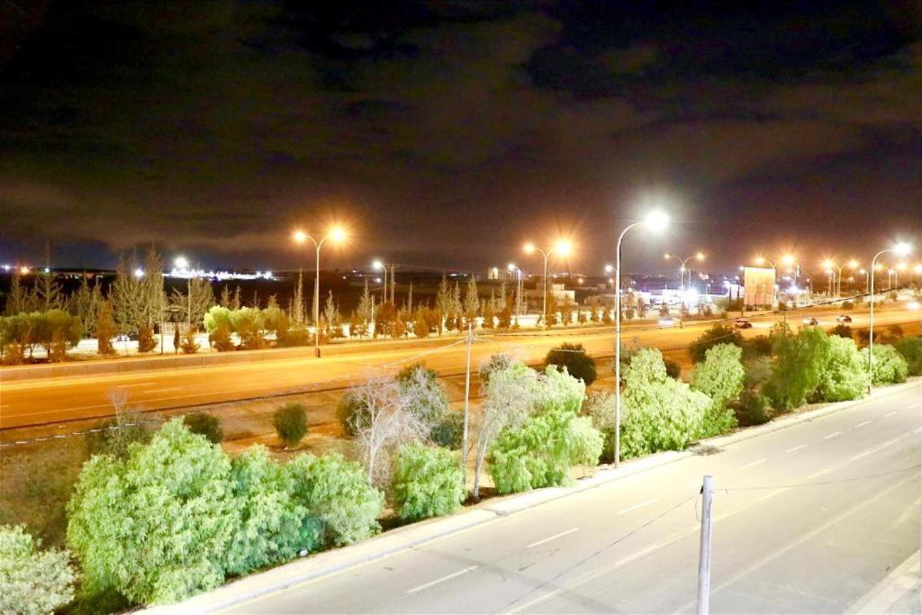 Salvador Dali Apartments อัมมาน ภายนอก รูปภาพ