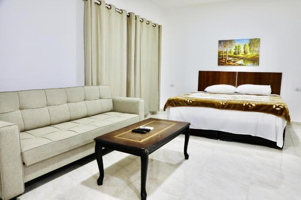 Salvador Dali Apartments อัมมาน ภายนอก รูปภาพ